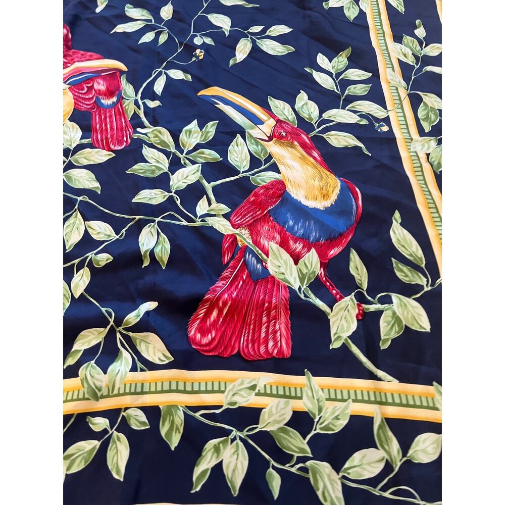 Vintage silk scarf Les Perroquets Parrots Pinto 35" Toucan Tropical Birds - Picture 3 of 6